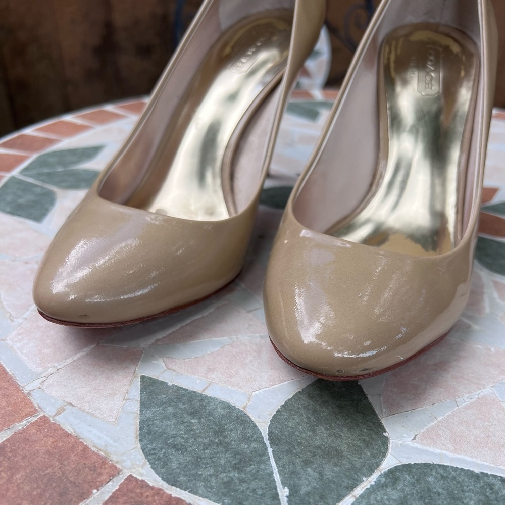 Coach Nala Nude Patent Leather Pump - Picture 7 of 12